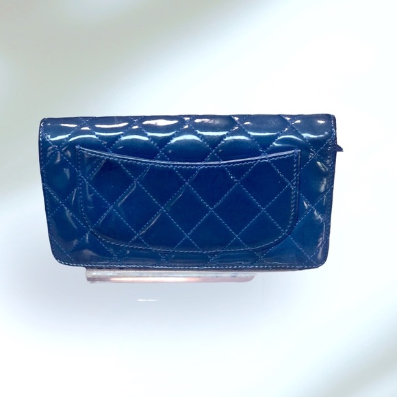 Chanel Classic Electric Blue Quilted Patent Leather CC Bifold Wallet, EC w COA - Picture 7 of 16